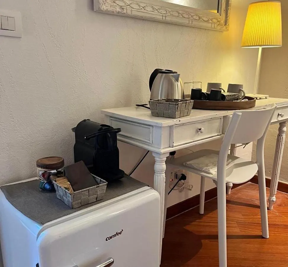 Apulia Journey - Manzoni 11 Hotel Bari